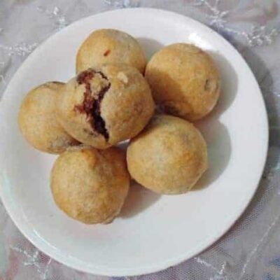 Dry Fruits Kachori - Plattershare - Recipes, food stories and food lovers