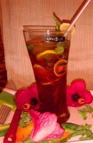 Hibiscus Ice Tea - Plattershare - Recipes, food stories and food lovers