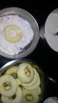 Cinnamon Apple Jalebi - Plattershare - Recipes, food stories and food lovers
