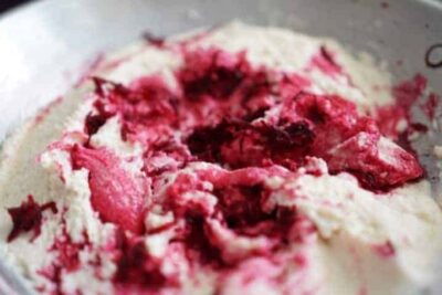 Vibrant Beetroot Rawa Idli: A Healthy and Delicious South Indian Breakfast - Plattershare - Recipes, food stories and food lovers Vibrant Beetroot Rawa Idli with colorful beetroot topping, a healthy South Indian breakfast option.