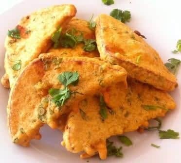 Bread Pakora - Plattershare - Recipes, Food Stories And Food Enthusiasts