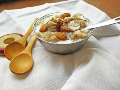 Creamy Quinoa & Honey Yogurt Parfait with Nuts & Grapes - Plattershare - Recipes, food stories and food lovers Creamy Quinoa & Honey Yogurt Parfait with Nuts & Grapes - Plattershare - Recipes, food stories and food lovers
