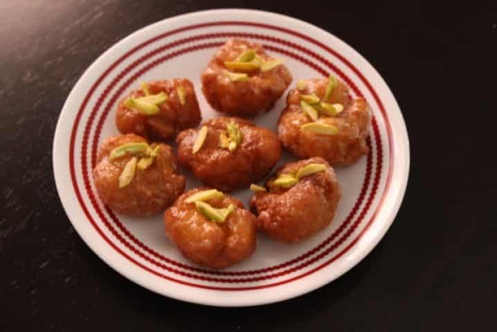 Makhan Vada - Plattershare - Recipes, food stories and food lovers