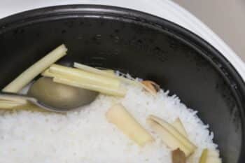 Thai Lemongrass Rice - Plattershare - Recipes, food stories and food lovers