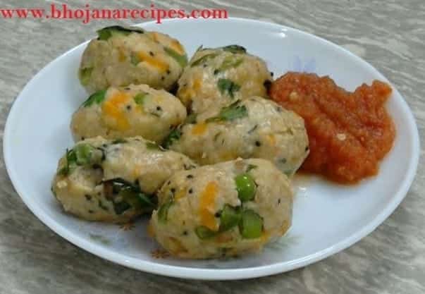 Oats Veg Steamed Balls (Oats Veg Kozhukattai) - Plattershare - Recipes, Food Stories And Food Enthusiasts