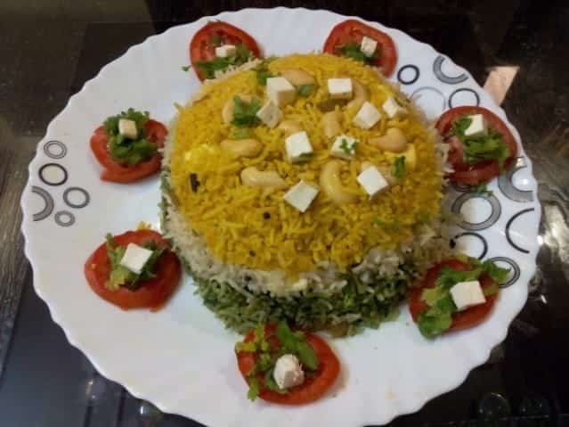 Tri Color Pulao With Nuts And Paneer - Plattershare - Recipes, food stories and food lovers