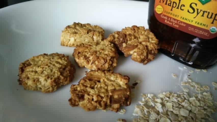 Eggless Maple Oats Cookies - Plattershare - Recipes, food stories and food lovers