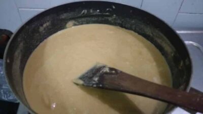Nutritious Postpartum Katlu: A Traditional Gujarati Sweet Treat - Plattershare - Recipes, food stories and food lovers Postpartum Katlu in a traditional Gujarati style.