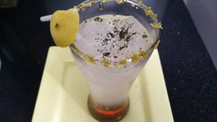 Ruby Litchi Lemonade Recipe By Healthy Kadai - Plattershare - Recipes, food stories and food lovers