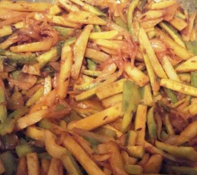 Karela Aur Aloo Ki Sabzi ( Bitter Gourd And Potato Fry ) - Plattershare - Recipes, food stories and food lovers
