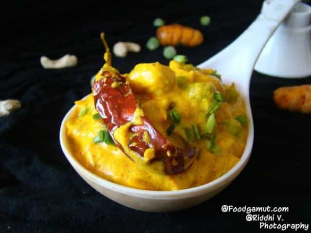 Fresh Haldi (Turmeric) Mutter Ki Sabji - Plattershare - Recipes, food stories and food lovers