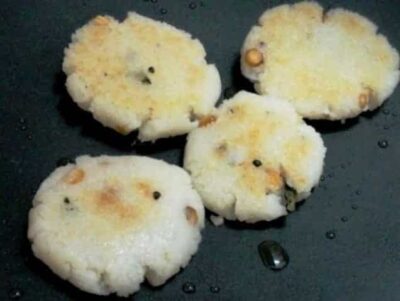 Crispy Upma Adai: A South Indian Delight with a Twist - Plattershare - Recipes, food stories and food lovers Crispy Upma Adai: A South Indian Delight with a Twist - Plattershare - Recipes, food stories and food lovers