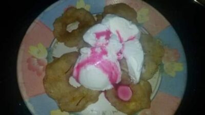 Apple Cinnamon Jalebi: A Delicious Fusion Dessert - Plattershare - Recipes, food stories and food lovers Apple Cinnamon Jalebi: A Delicious Fusion Dessert - Plattershare - Recipes, food stories and food lovers