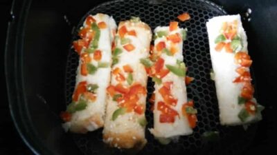 Crispy Air Fryer Veggie Bread Rolls: A Healthier Twist on a Classic Snack - Plattershare - Recipes, food stories and food lovers Crispy Air Fryer Veggie Bread Rolls: A Healthier Twist on a Classic Snack - Plattershare - Recipes, food stories and food lovers