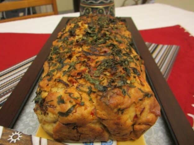 Savory Loaf Cakes: Cheese, Cashewnut And Bell Pepper Cake - Plattershare - Recipes, Food Stories And Food Enthusiasts