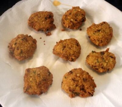 Crispy Masala Vada (Ambode): A South Indian Fritter Recipe - Plattershare - Recipes, food stories and food lovers Crispy Masala Vada (Ambode): A South Indian Fritter Recipe - Plattershare - Recipes, food stories and food lovers