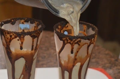 Oreo Coffee Milk Shake - Plattershare - Recipes, food stories and food enthusiasts