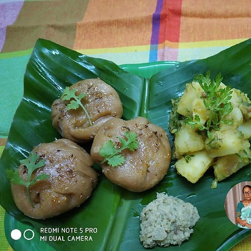 Baati Chokha - Plattershare - Recipes, Food Stories And Food Enthusiasts