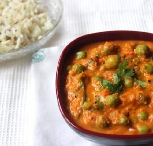Green Peas Masala Curry - Plattershare - Recipes, Food Stories And Food Enthusiasts