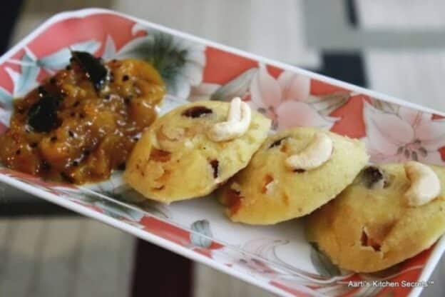 Sweet Mango Semolina Idli With Mango Sauce - Plattershare - Recipes, Food Stories And Food Enthusiasts