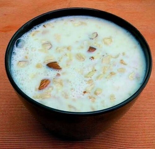 Almond And Cashew Delight (Badam Mundiri Payasam) - Plattershare - Recipes, food stories and food enthusiasts