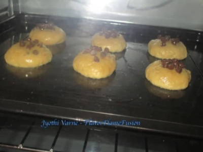 Deepika Padukone Inspired Chunky Chocolate Chip Vanilla Cookies - Plattershare - Recipes, food stories and food lovers Deepika Padukone Inspired Chunky Chocolate Chip Vanilla Cookies - Plattershare - Recipes, food stories and food lovers