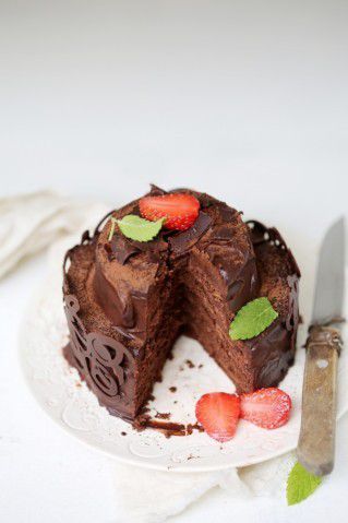 6 Irresistible Chocolate Cake Recipes You Want to Bake For Yourself - Plattershare - Recipes, food stories and food lovers