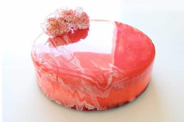 Mirror Glazed Cake - Thy Name Is Beauty! - Plattershare - Recipes, Food Stories And Food Enthusiasts