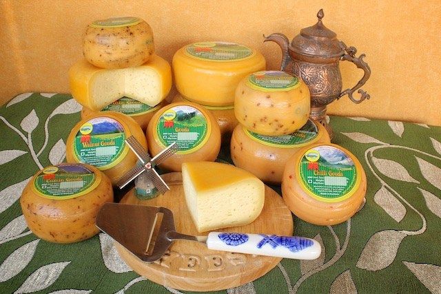 Himalayan Cheese In The Kashmir Valley - Plattershare - Recipes, Food Stories And Food Enthusiasts