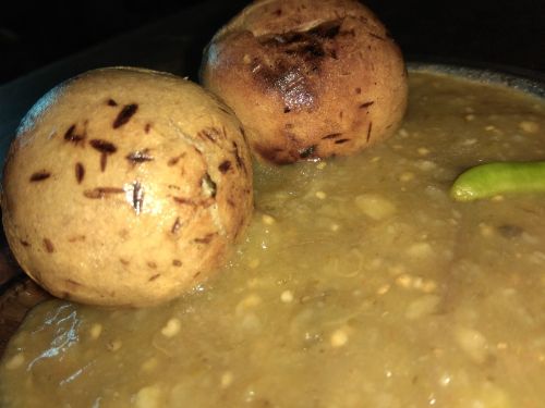 Litti Chokha- A Platter Full Of Happiness (bihari Cuisine) - Plattershare - Recipes, food stories and food lovers Litti Chokha- A Platter Full Of Happiness (bihari Cuisine) - Plattershare - Recipes, food stories and food lovers