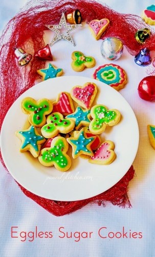Eggless Christmas Cookies With Royal Icing / Sugar Cookies - Plattershare - Recipes, Food Stories And Food Enthusiasts