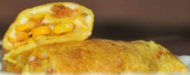 Cheesy Moong Dal Corn Roll - Plattershare - Recipes, Food Stories And Food Enthusiasts