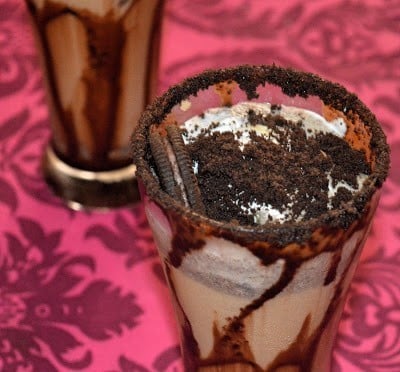 Oreo Coffee Milk Shake - Plattershare - Recipes, food stories and food lovers