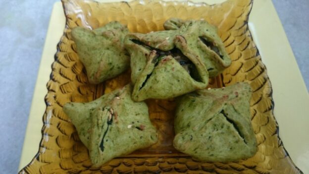 Potato Spinach Parcels With Philips Air Fryer - Plattershare - Recipes, Food Stories And Food Enthusiasts