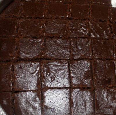 Luxurious Homemade Chocolate: A Simple Recipe for Gifting & Indulging - Plattershare - Recipes, food stories and food lovers Luxurious Homemade Chocolate: A Simple Recipe for Gifting & Indulging - Plattershare - Recipes, food stories and food lovers