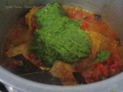 Spicy Mutton Kohlapuri: A Flavorful Maharashtrian Mutton Curry - Plattershare - Recipes, food stories and food lovers Spicy Mutton Kohlapuri: A Flavorful Maharashtrian Mutton Curry - Plattershare - Recipes, food stories and food lovers