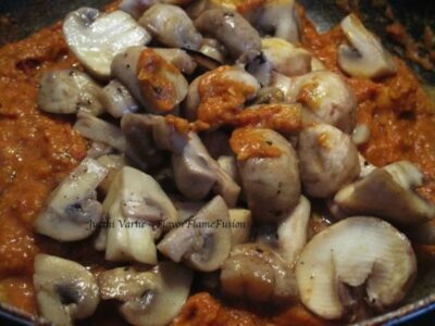 Mughlai Mushroom - Mushrooms Cooked In A Cashew Based Gravy - Plattershare - Recipes, food stories and food lovers