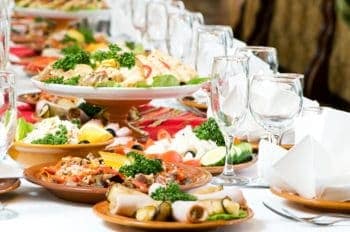 Spark up Your Events with the Best Caterers - Plattershare - Recipes, food stories and food lovers