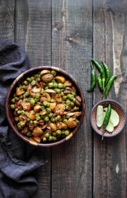 Matar Mushroom - Plattershare - Recipes, food stories and food lovers