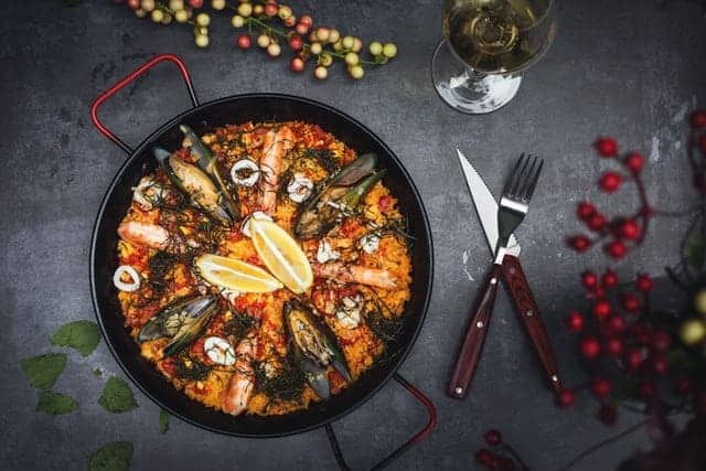5 Ways to Prepare a Delicious Seafood Dinner Spread