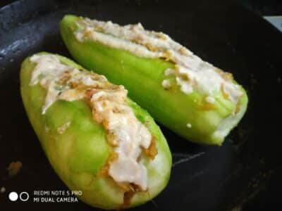 Stuffed ridge gourd with prawn - Plattershare - Recipes, food stories and food lovers