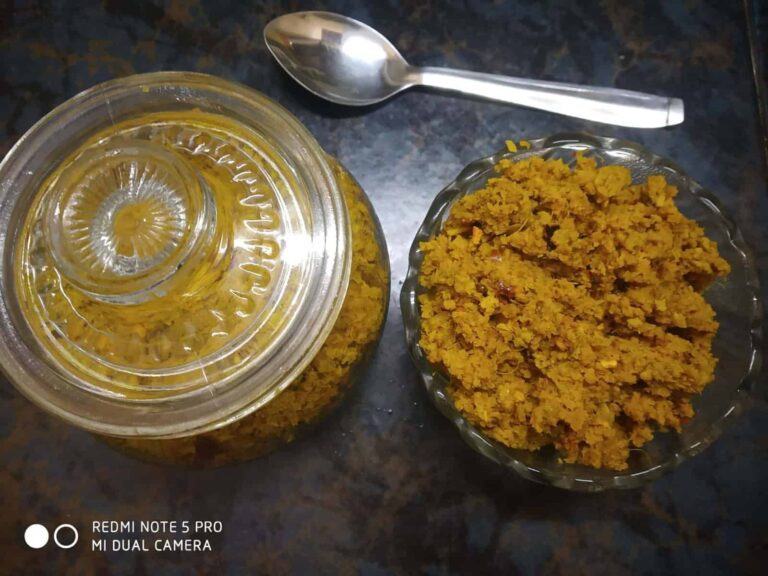 Tangy & Healthy Amla Chutney (Indian Gooseberry) - Plattershare - Recipes, food stories and food lovers Amla Chutney, Indian Gooseberry