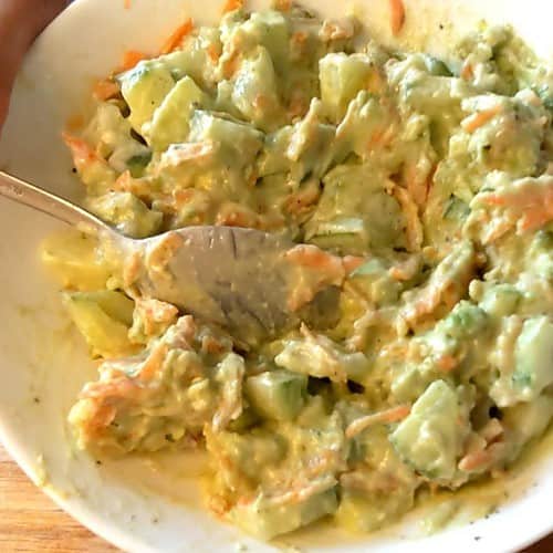 Healthy and Tasty Avocado Carrot and Cucumber Salad with Yogurt - Plattershare - Recipes, food stories and food lovers