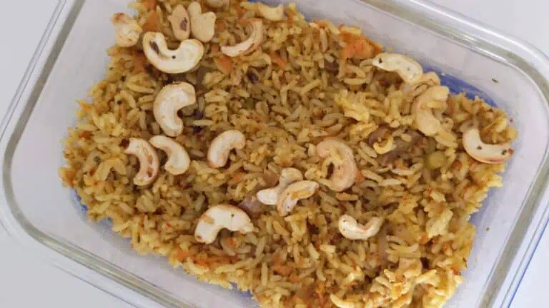 Quick Healthy and Delicious Biryani Recipe with Oats - Plattershare - Recipes, food stories and food lovers