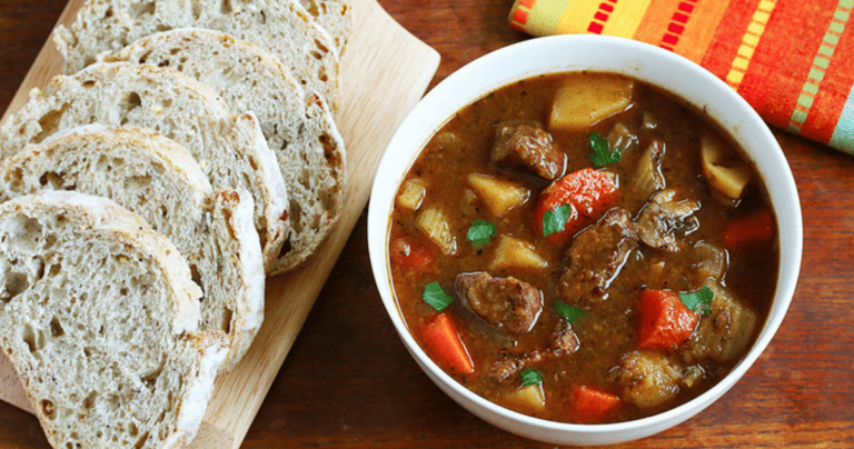 Classic Beef Stew - Plattershare - Recipes, food stories and food lovers