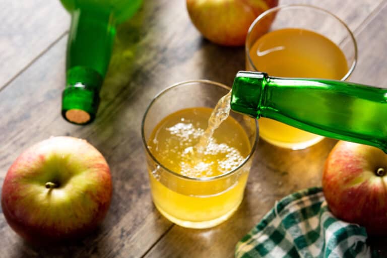 How to Make Homemade Apple Cider - Plattershare - Recipes, food stories and food lovers