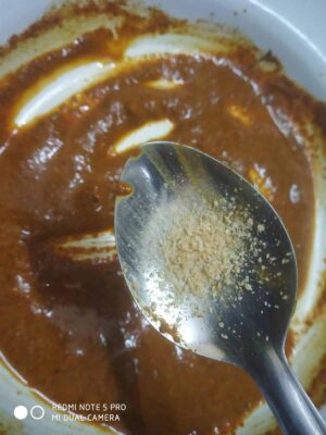 Fragrant Banana Leaf-Baked Fish with Coconut Milk - Plattershare - Recipes, food stories and food lovers Khaira fish with coconut milk