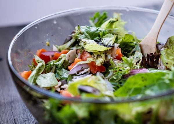 Instant Salads on the Fly: Delicious and Healthy in a Flash - Plattershare - Recipes, food stories and food lovers Instant Salads on the Fly - Delicious and Healthy in a Flash