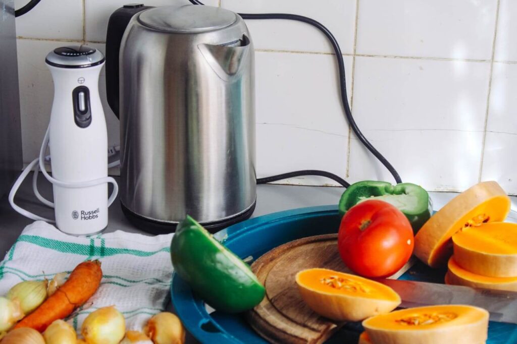 The Best Kitchen Gadgets for a Small Apartment a
