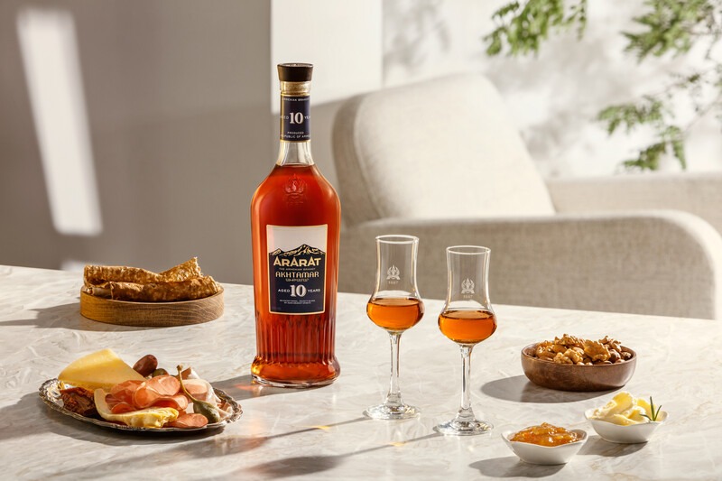 What to Eat and Drink with ARARAT Armenian Brandy: A Guide to Perfect Pairings - Plattershare - Recipes, food stories and food lovers What to Drink with ARARAT Armenian Brandy: A Guide to Perfect Pairings